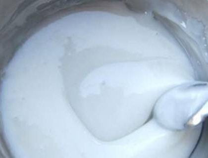 Making icing with egg white